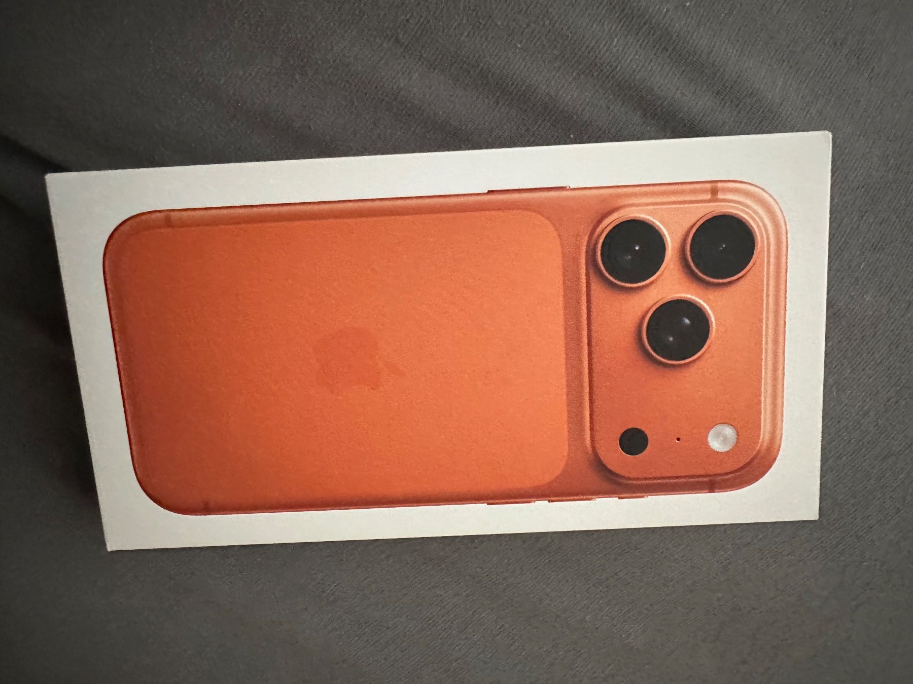 Apple Handys / Smartphones: Iphone 17 pro – Neu und originalverpackt aus Reiden von sel_wp2d