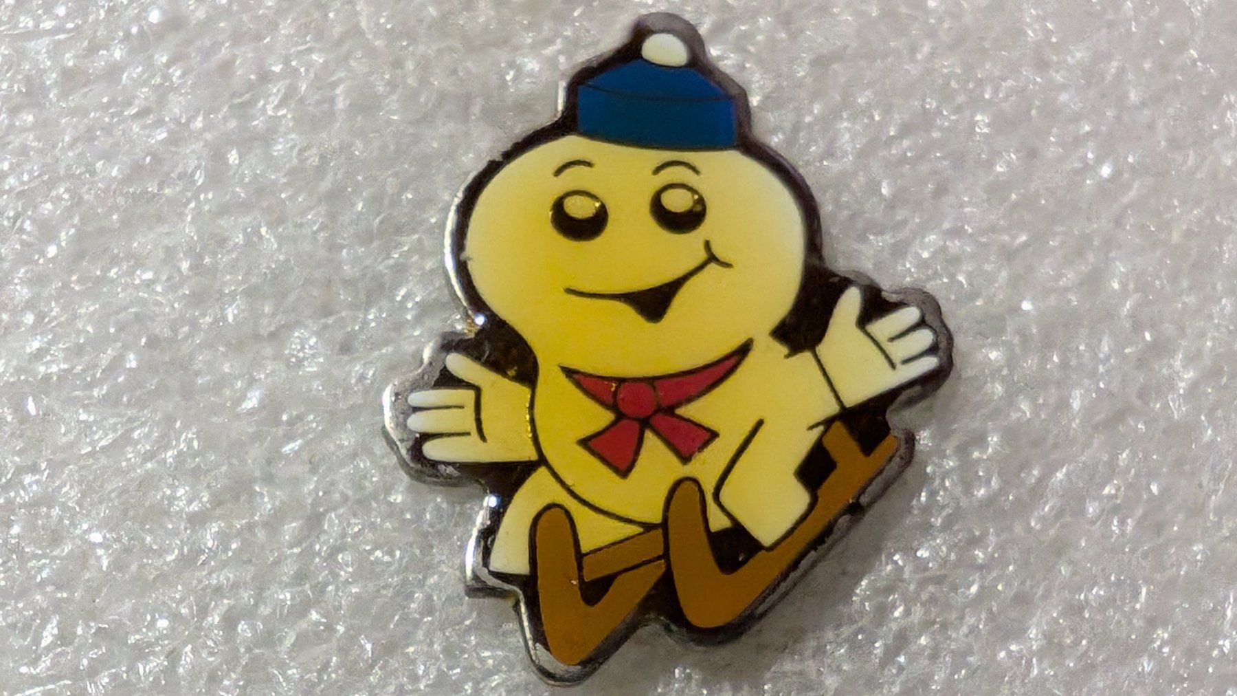 Placchette & Badge: Ansteckpin 216: Maga Bio – Usato da Oppligen venduto da Pin-Fall-Shop