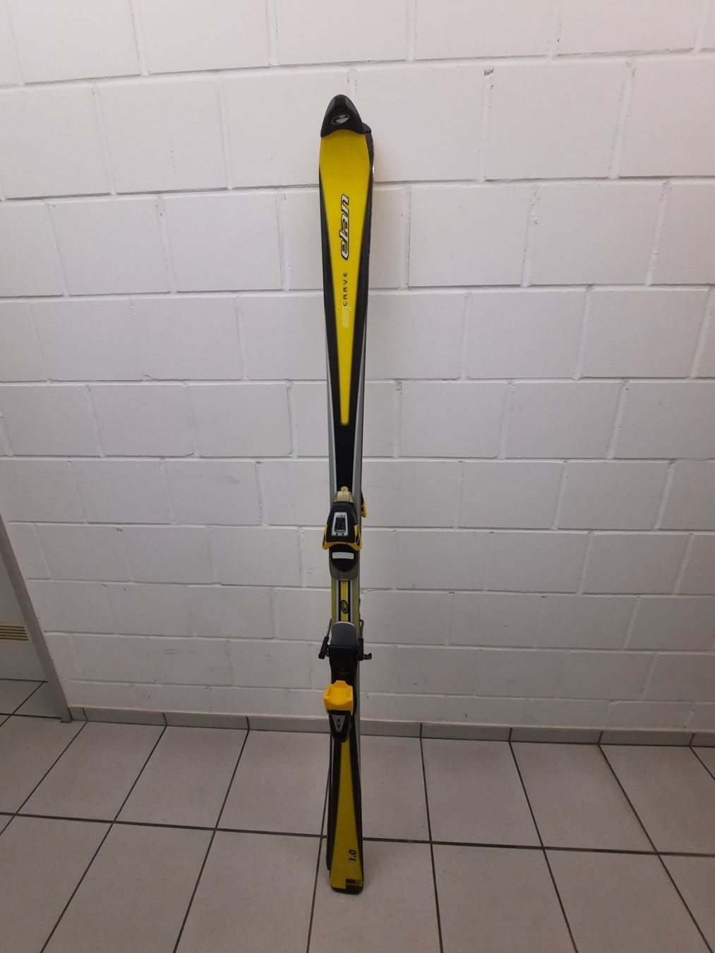 Elan Sci: Elan Carving Skis – Usato da Riehen venduto da Ricky25 2
