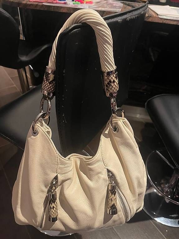 Borse da donna: Borsa Michael Kors in pelle – Usato da Davesco-Soragno venduto da lud_d9wn 2