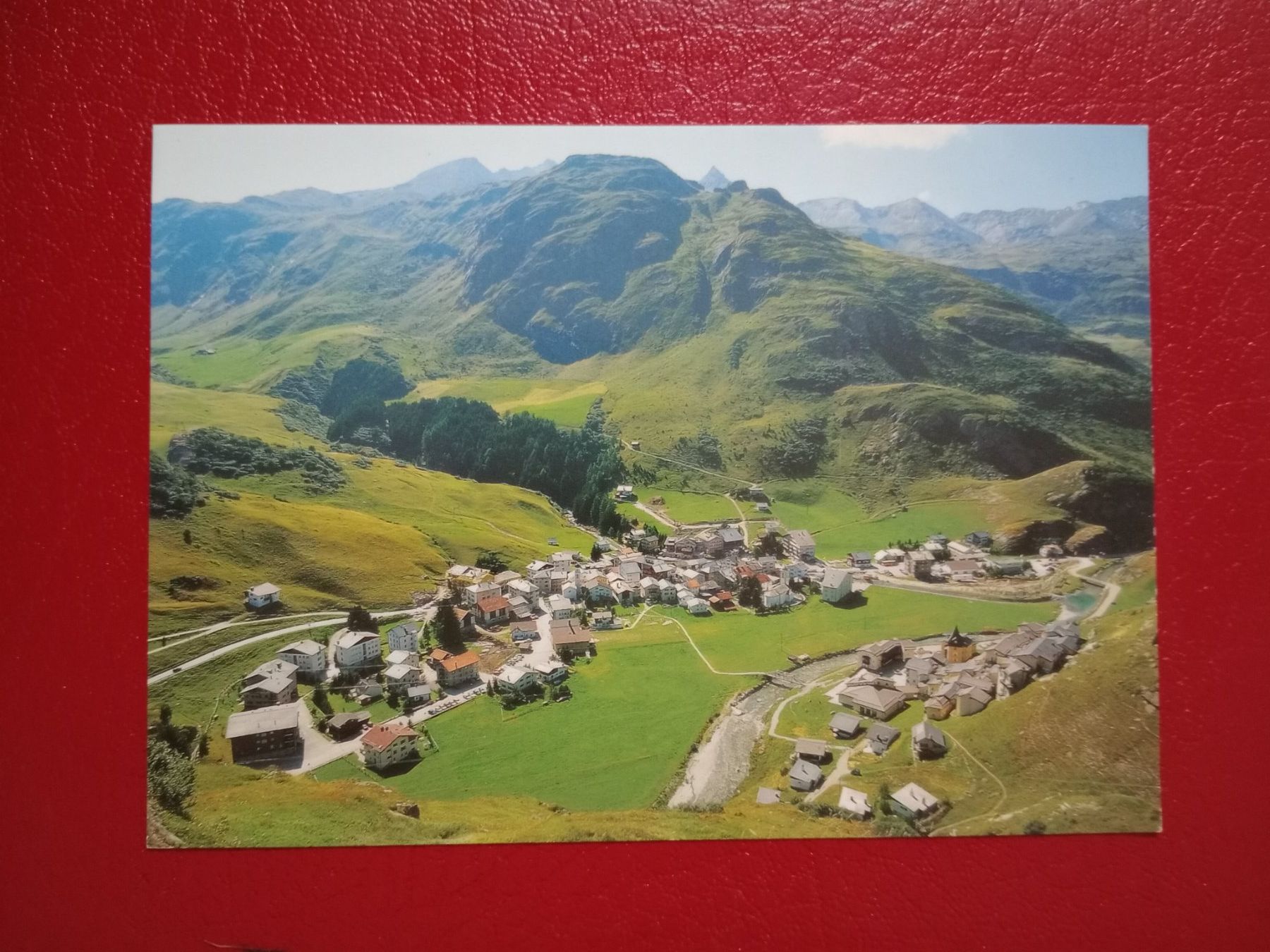 Cartoline postali: Bivio am Julierpass Vogelschau datiert 2002 – Usato da Küttigen venduto da Melisch1000
