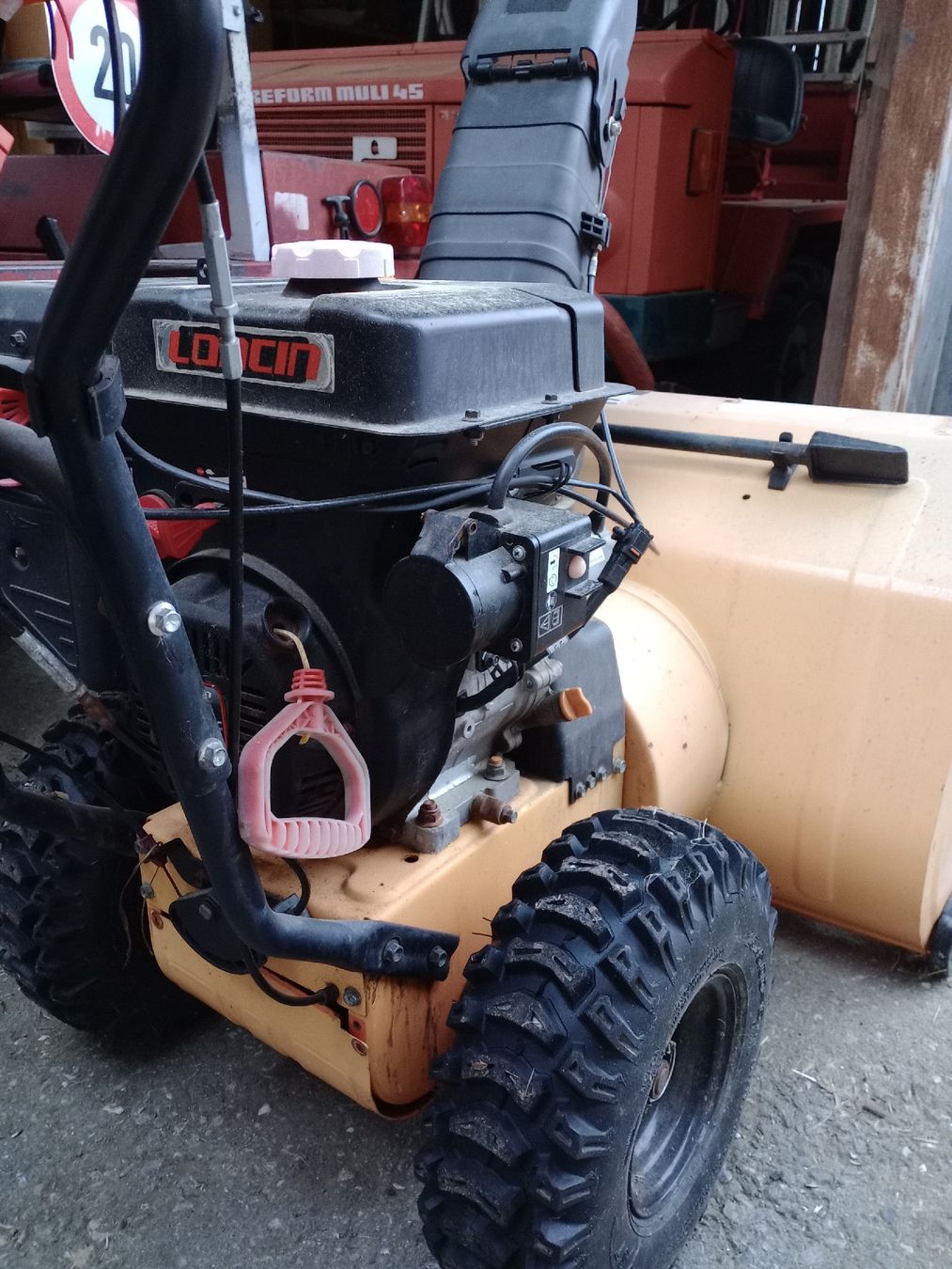 Alle Maschinen: Schneefräse NGP ST308 mit Loncin 302cc Motor – Gebraucht aus Aeschiried von gem_hn5m 2