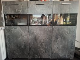 Sideboard mit Glaselementen Anthrazit Steinoptik 136x115cm