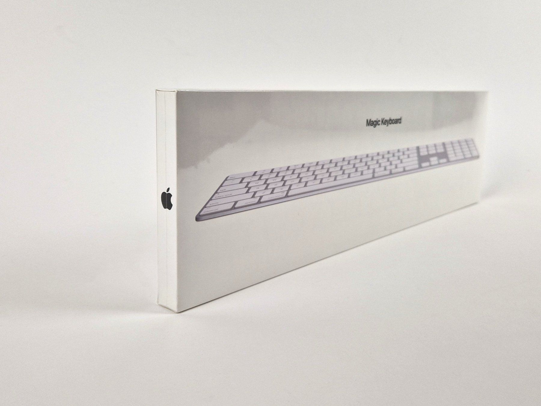 Apple Tastiere: Apple Magic Keyboard mit Ziffernblock – Nuovo e nell'imballaggio originale da Basel venduto da Restwert_Basel 1