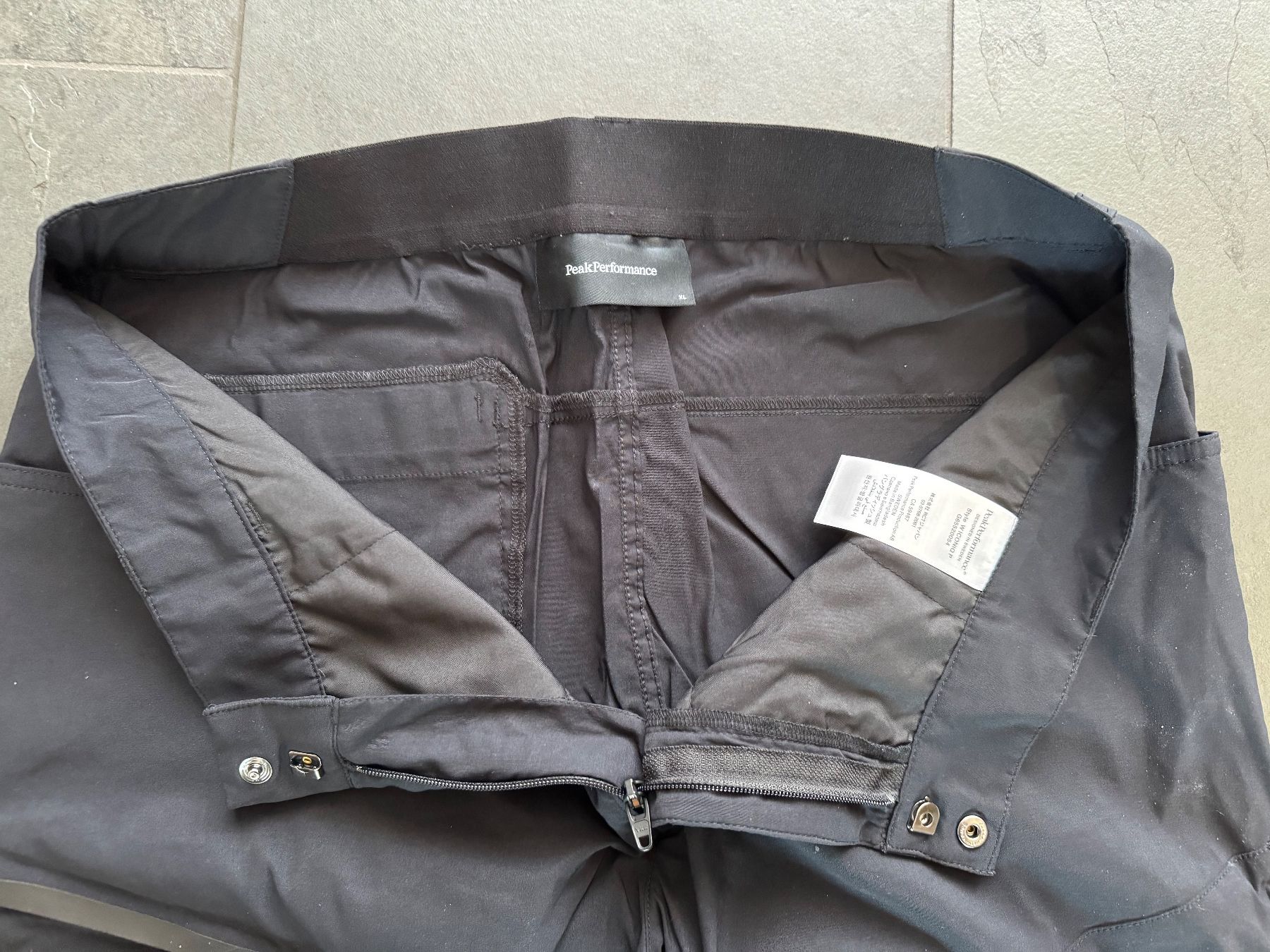Peak Performance Pantaloni: Peak Performance Damen Gr. XL – Usato da Mels venduto da anon88 2
