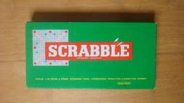 Scrabble mit Holzplättchen
