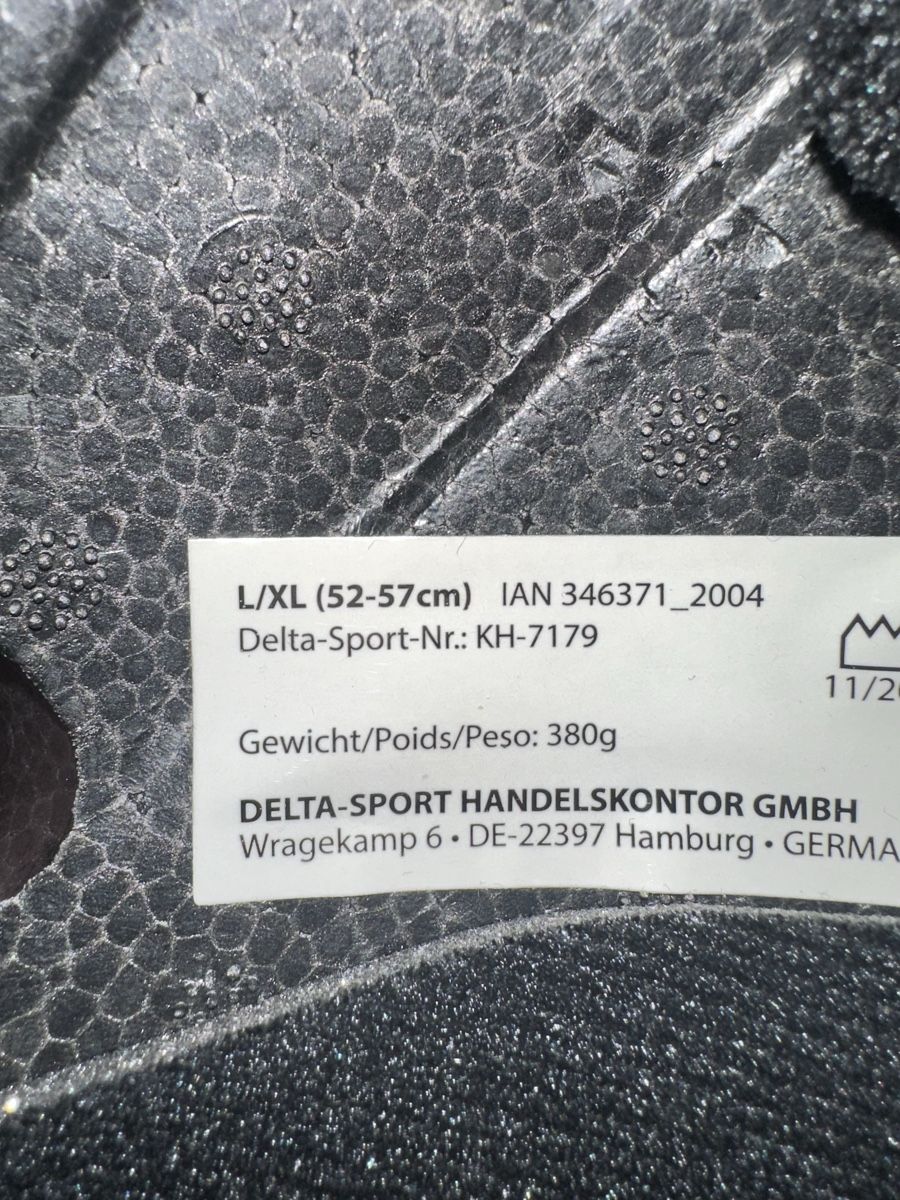 Helme: Helm 2x mit LED Rücklicht, 52-57 – Neu (gemäss Beschreibung) aus Muri AG von Ariete81 2