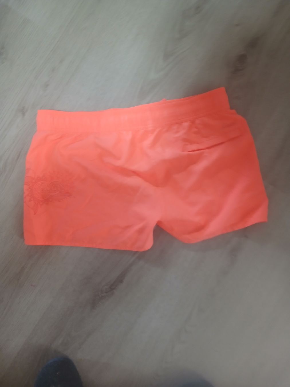 Protest Badehosen: Neon Badeshorts, Gr XL von Protest – Gebraucht aus Pieterlen von Ya0527yl 2