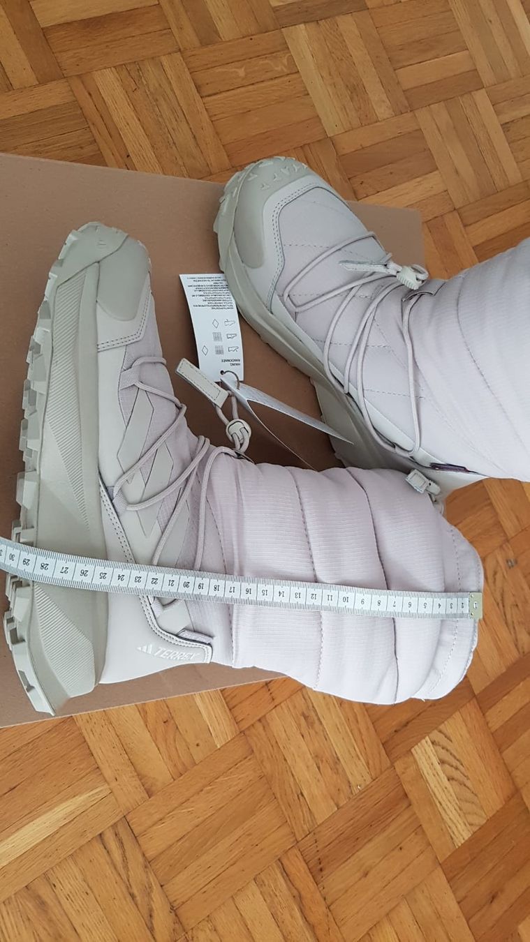 Adidas Scarpe da donna: Adidas TERREX Winter Boot Gr.38,5. – Nuovo e nell'imballaggio originale da Zürich venduto da ata_c8nh 4