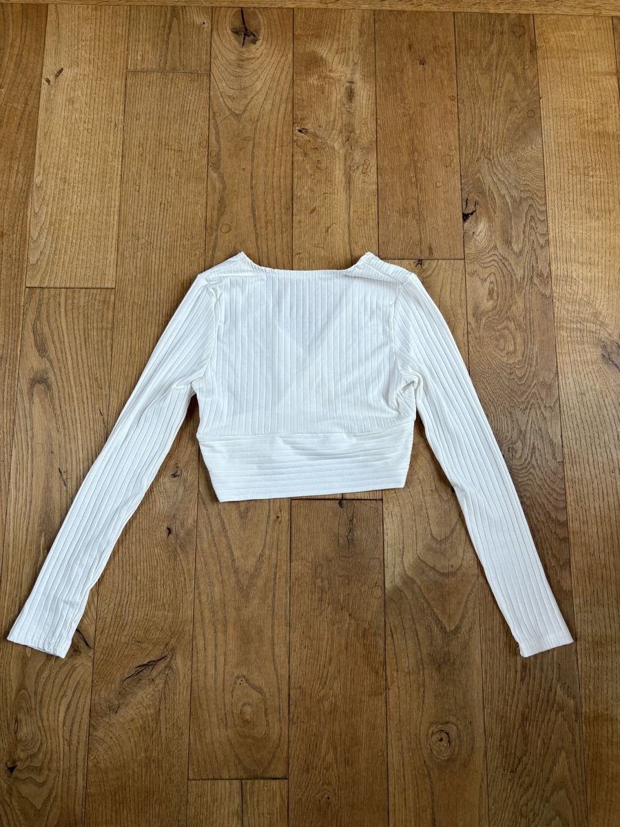 Shein Top: Trendiges Langarm-Crop-Top in Grösse S – Usato da Frauenfeld venduto da lin_77m9 1