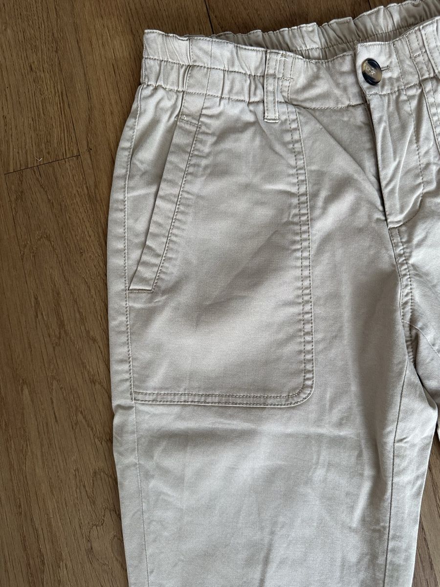 Opus Pantaloni: Opus Hose, beige, neuwertig, eher Gr. 36 – Nuovo (secondo la descrizione) da Bern venduto da fluffy07 5