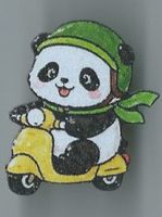 Panda mit Roller, Pin