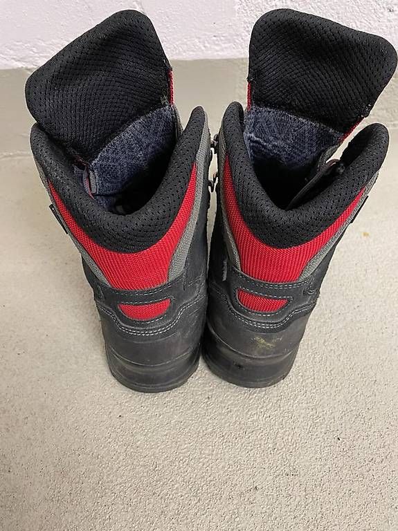 Scarpe da uomo: Bergschuhe – Usato da Linthal venduto da jol_6jhq 2