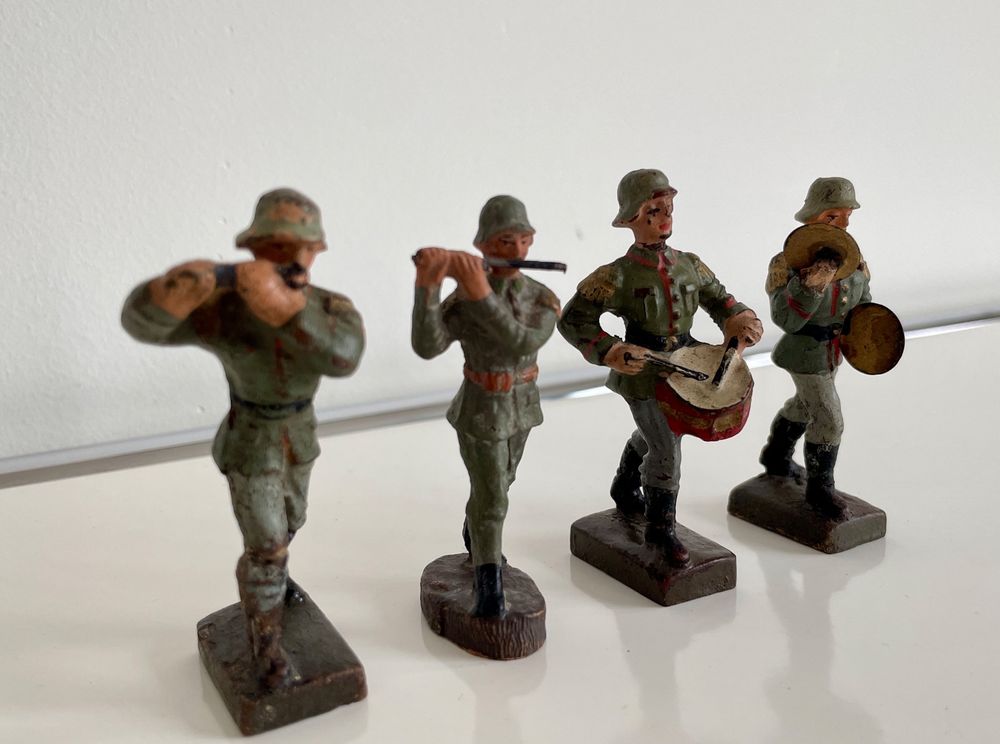 4x Spielzeugfiguren Reichswehr Wehrmacht WWII 3