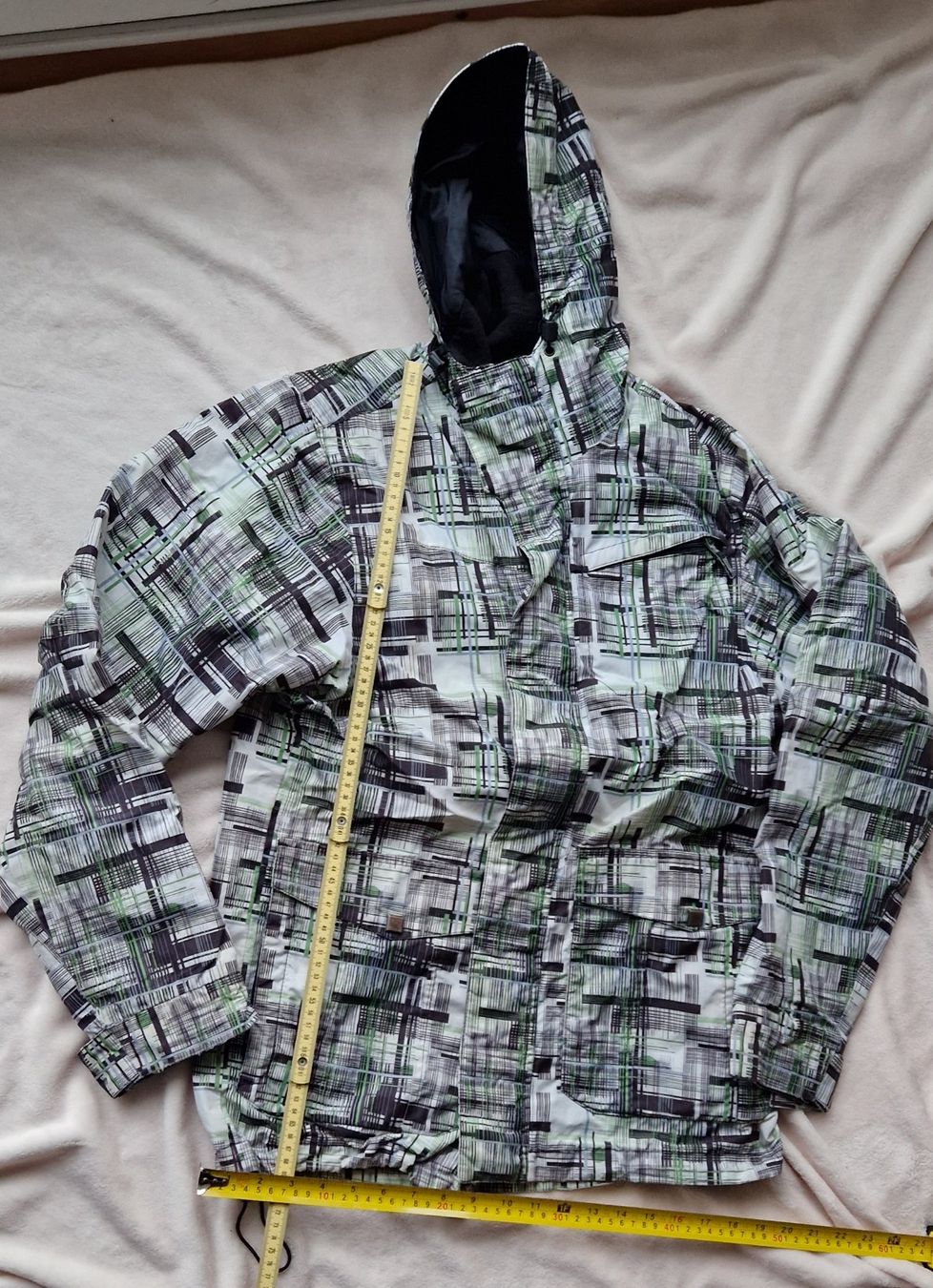 Obscure Jacken & Mäntel: Veste de neige – Gebraucht aus Epalinges von Ozili