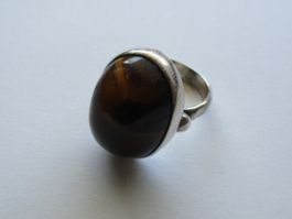 Bague en argent 925 avec oeil de tigre