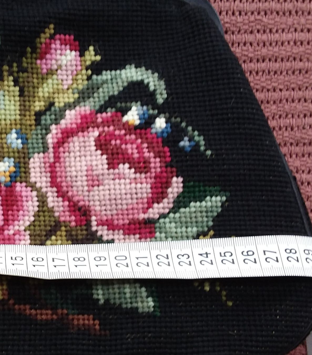Borse da donna: Sac à main, brodé. – Usato da La Chaux-de-Fonds venduto da achillea01 6