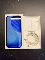 Apple iPhone 15 hellblau inkl. Panzerfolie und Schutzhüllen