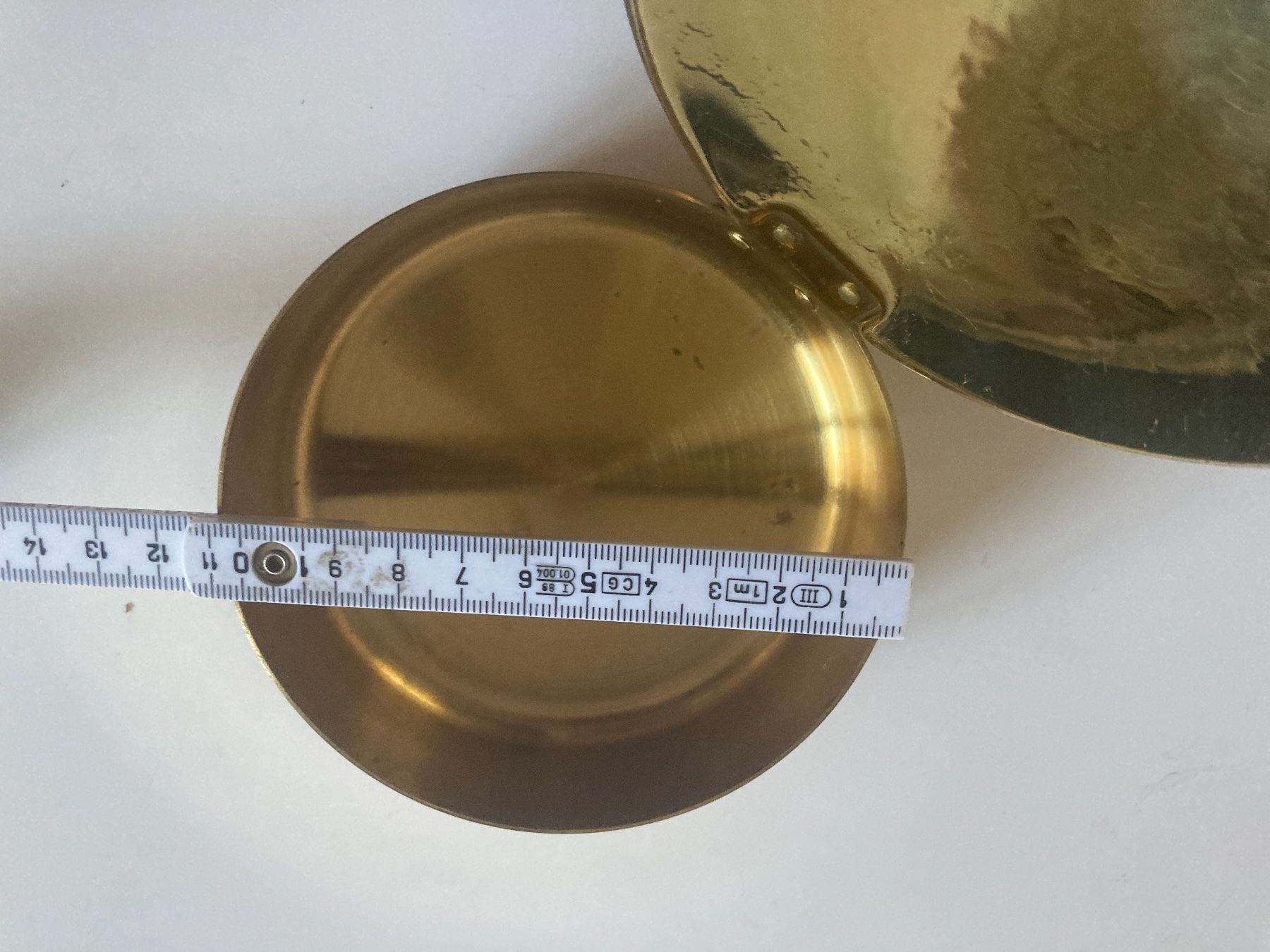 Pfannen: Kleine Pfanne mit Deckel – Gebraucht aus Zürich von Chaeffeler 4