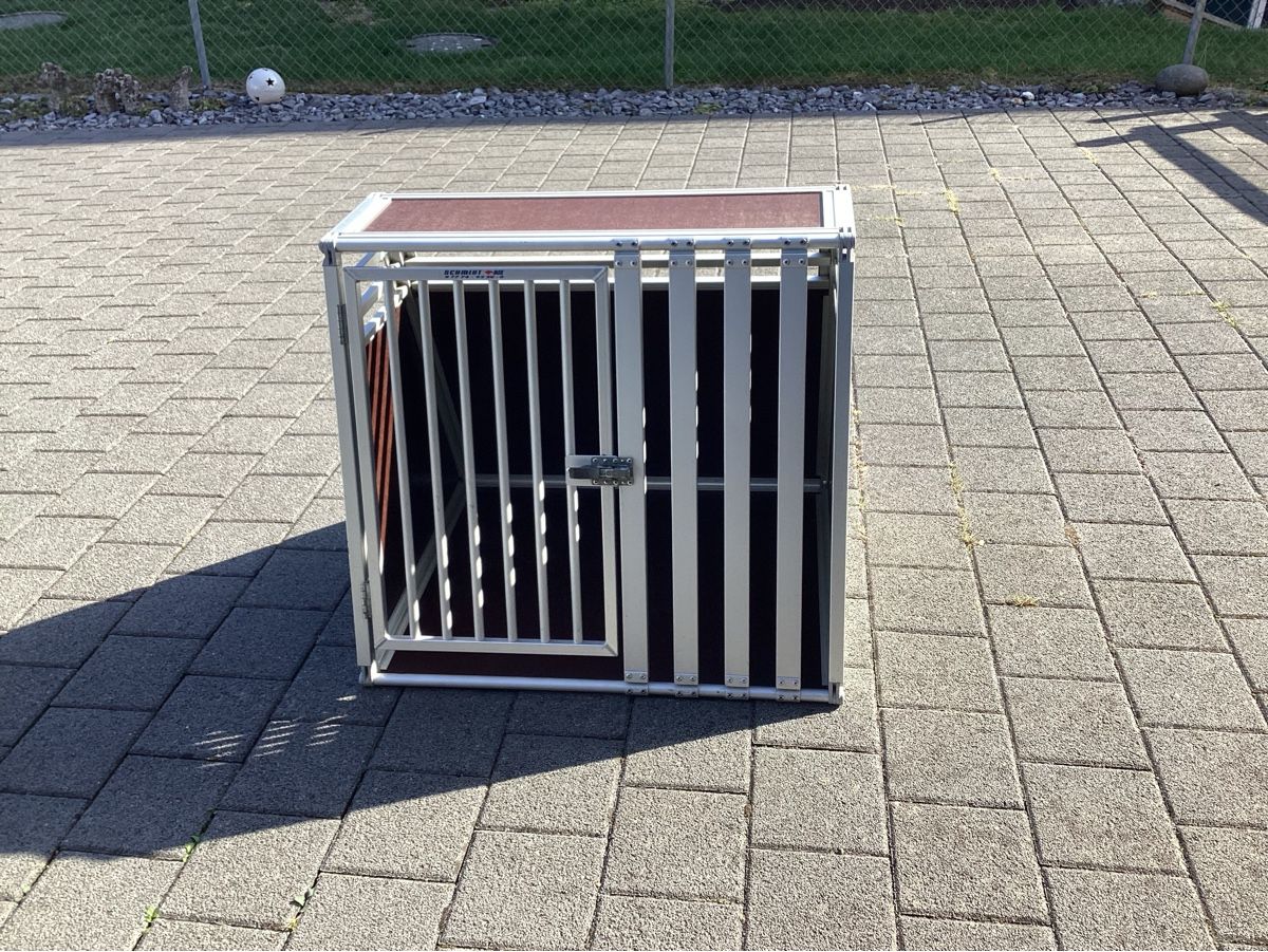 Cages, transport & sécurité: Hunde Transportbox  – D'occasion à Wigoltingen par Roman214 1