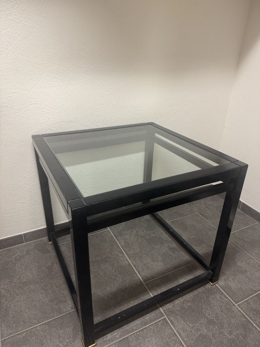 Tables: Holztisch mit Glasplatte – D'occasion à Siebnen par MikeK94
