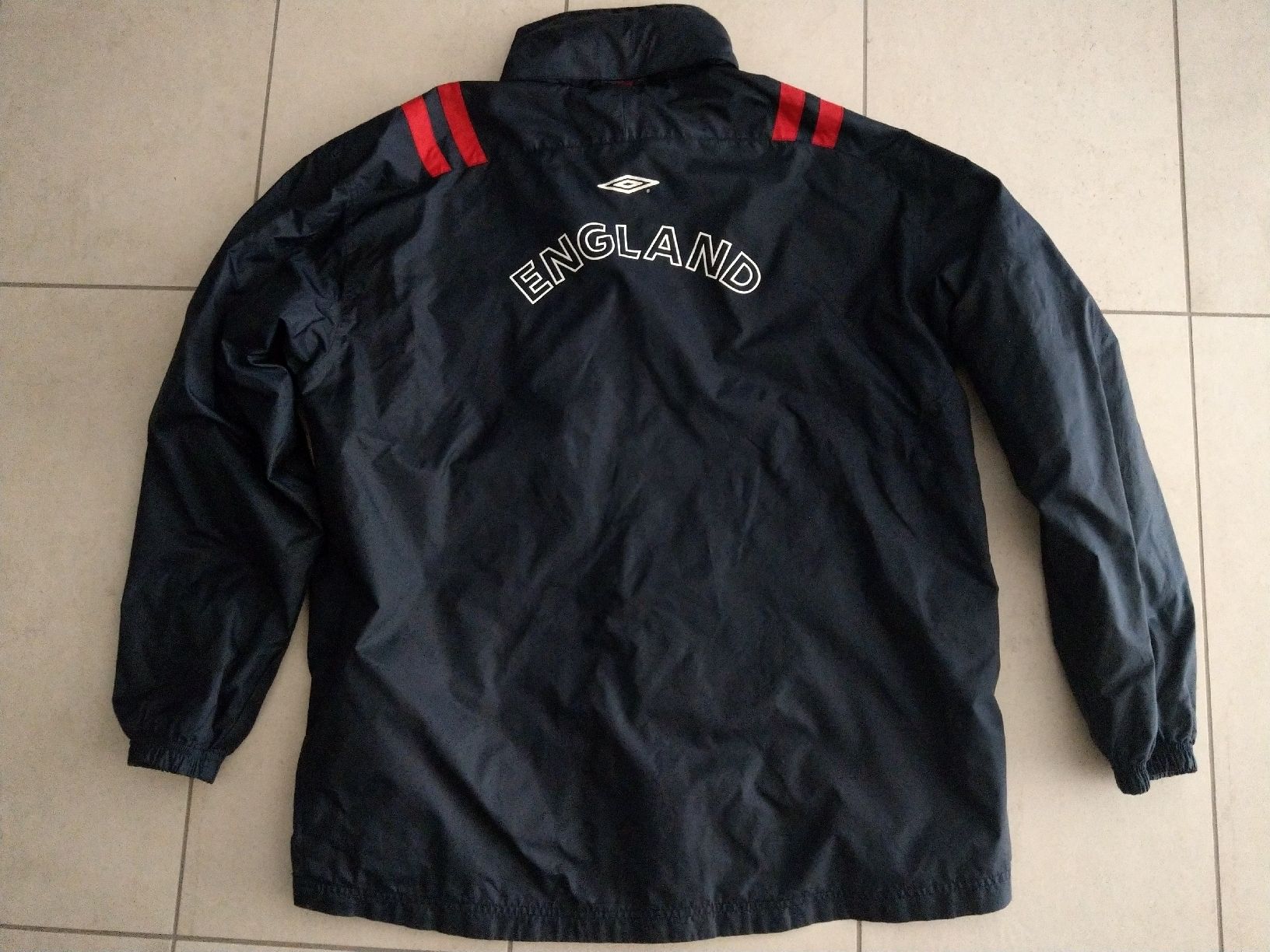 Umbro Jacken: England Jacke Fussball – Gebraucht aus Safenwil von Sigi023 1