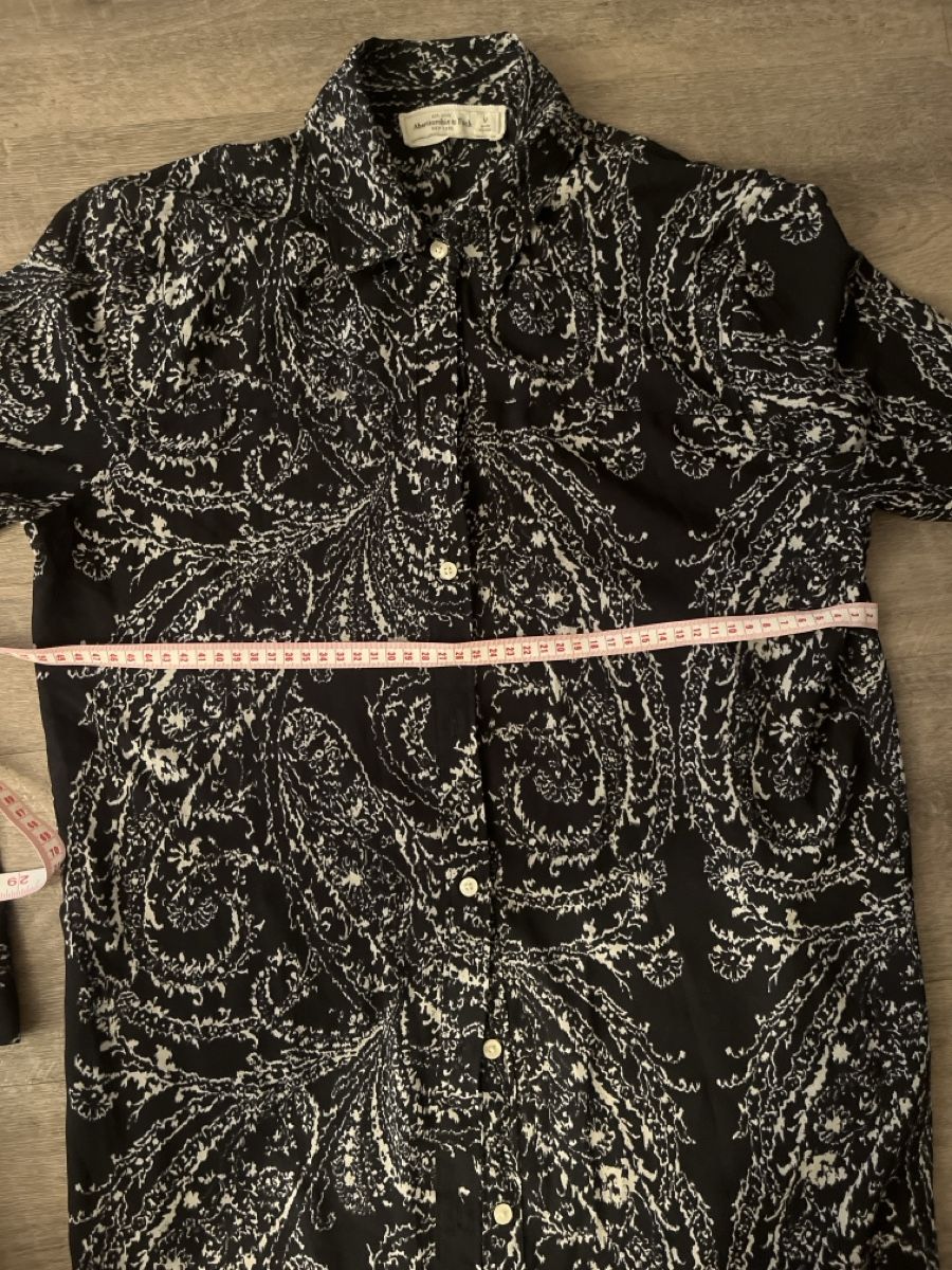 Abercrombie Camicette: Blusa Abercrombie & Fitch – Usato da Davesco-Soragno venduto da paperoga 2