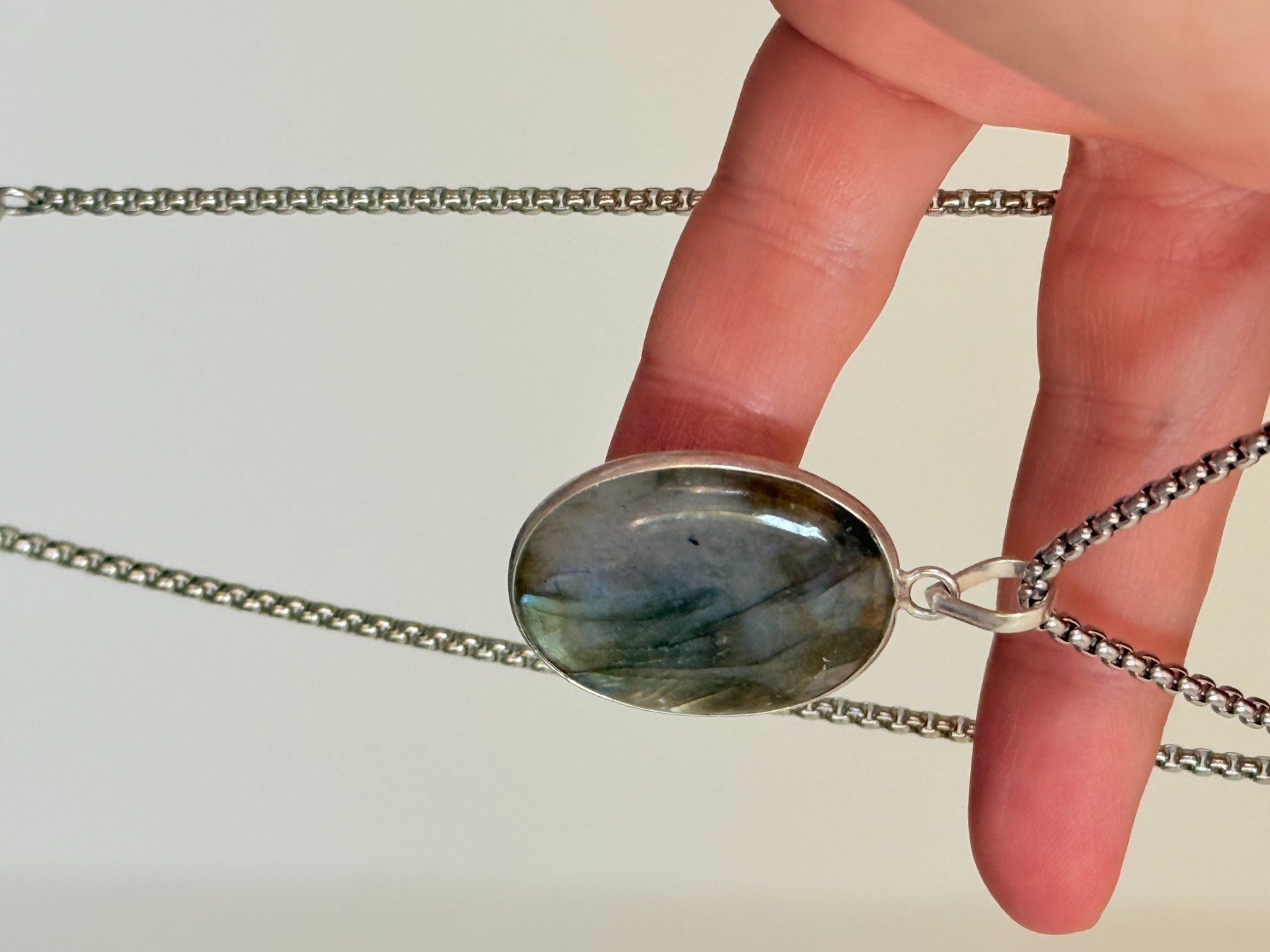 Colliers: Collier avec Labradorite – Neuf avec emballage d'origine à Genève par AWWA 3