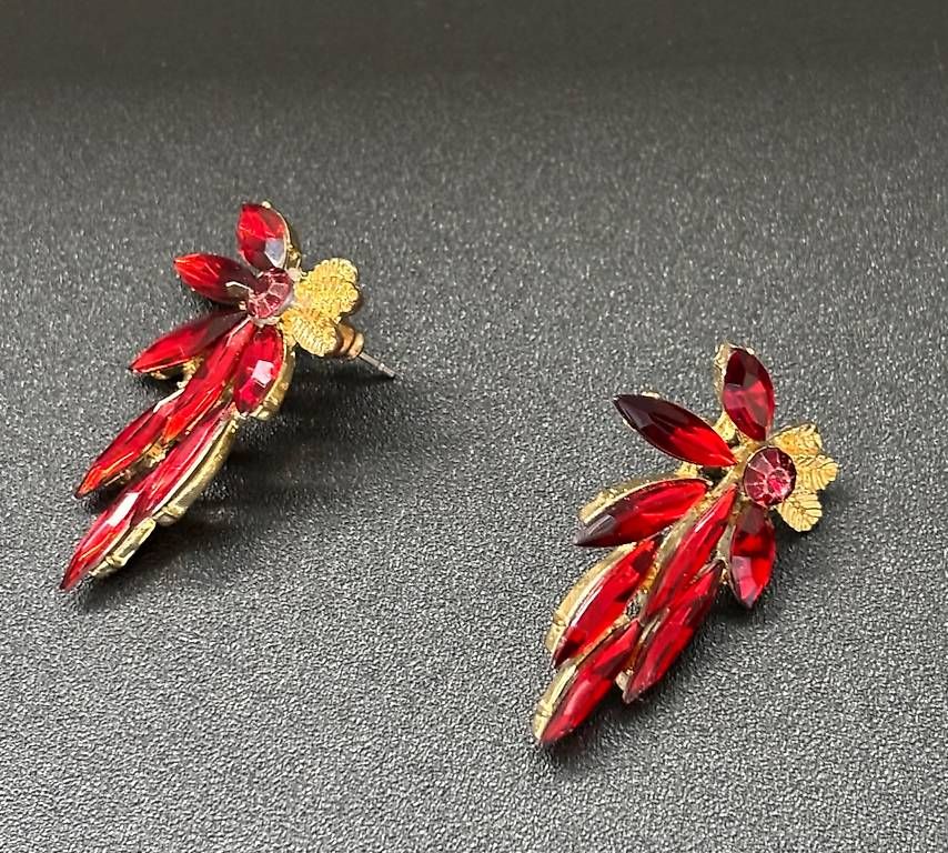 Ohrringe & -stecker: Boucle d'oreille – Gebraucht aus Arbaz von CicciStore 2