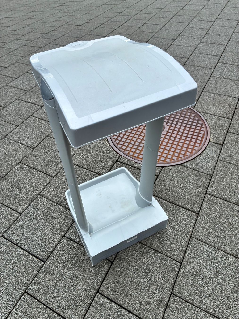 Cestini per rifiuti: Kehricht Sackhalter, 60 Liter – Usato da Horw venduto da adler65 3