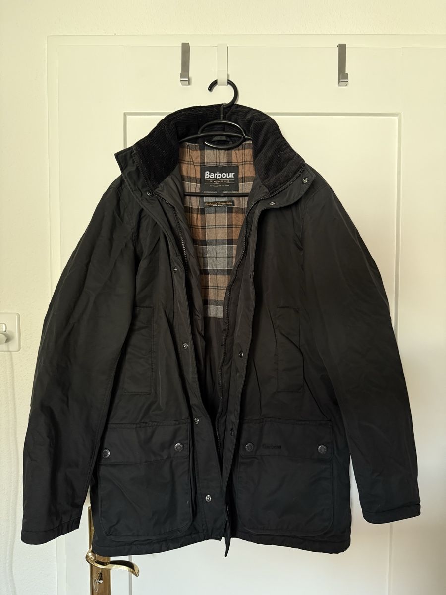 Barbour Jacken: Barbour Jacke M – Gebraucht aus Basel von momo.st