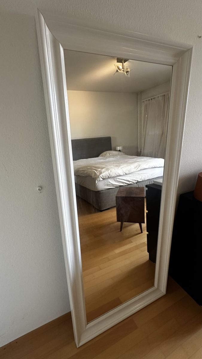 Spiegel: Hemnes IKEA Mirror White Frame 165x75 – Gebraucht aus Zürich von Chrisbubu