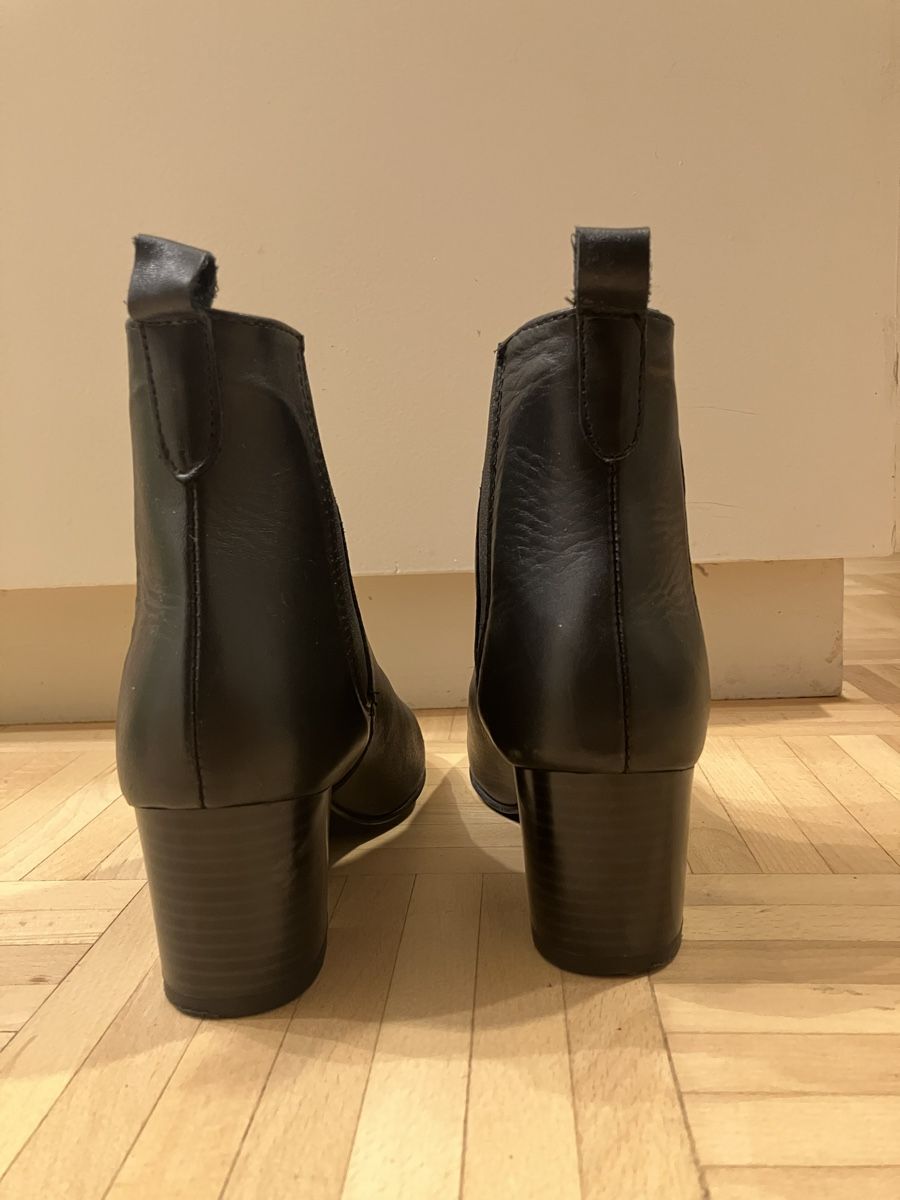 Scarpe da donna: schwarze Stiefeletten Gr. 37 – Usato da St. Gallen venduto da andreav. 1