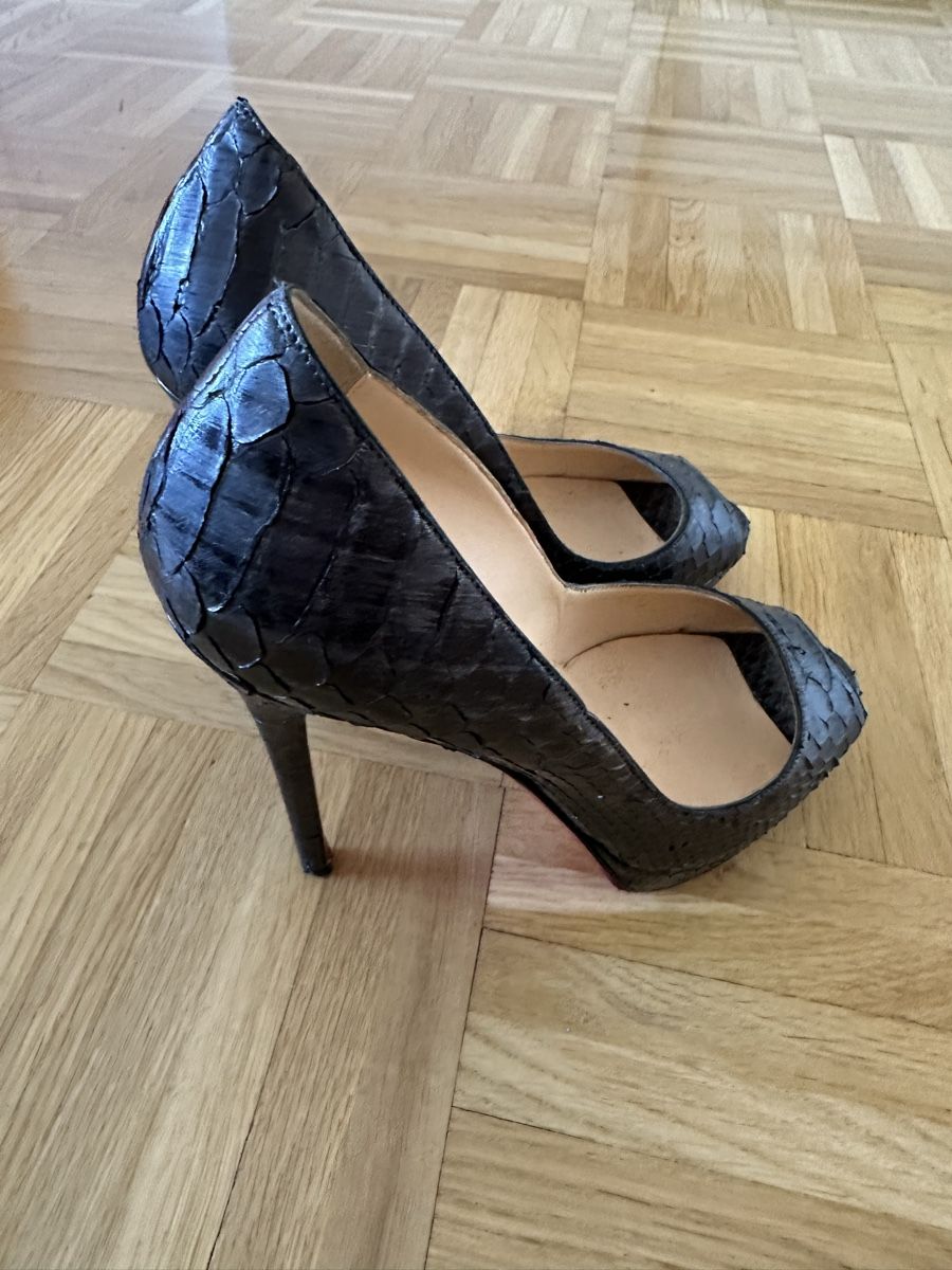 Christian Louboutin Scarpe da donna: Designer Heels: Christian Louboutin Python Leather Sz38 – Nuovo (secondo la descrizione) da Versoix venduto da pen_6hgs 4