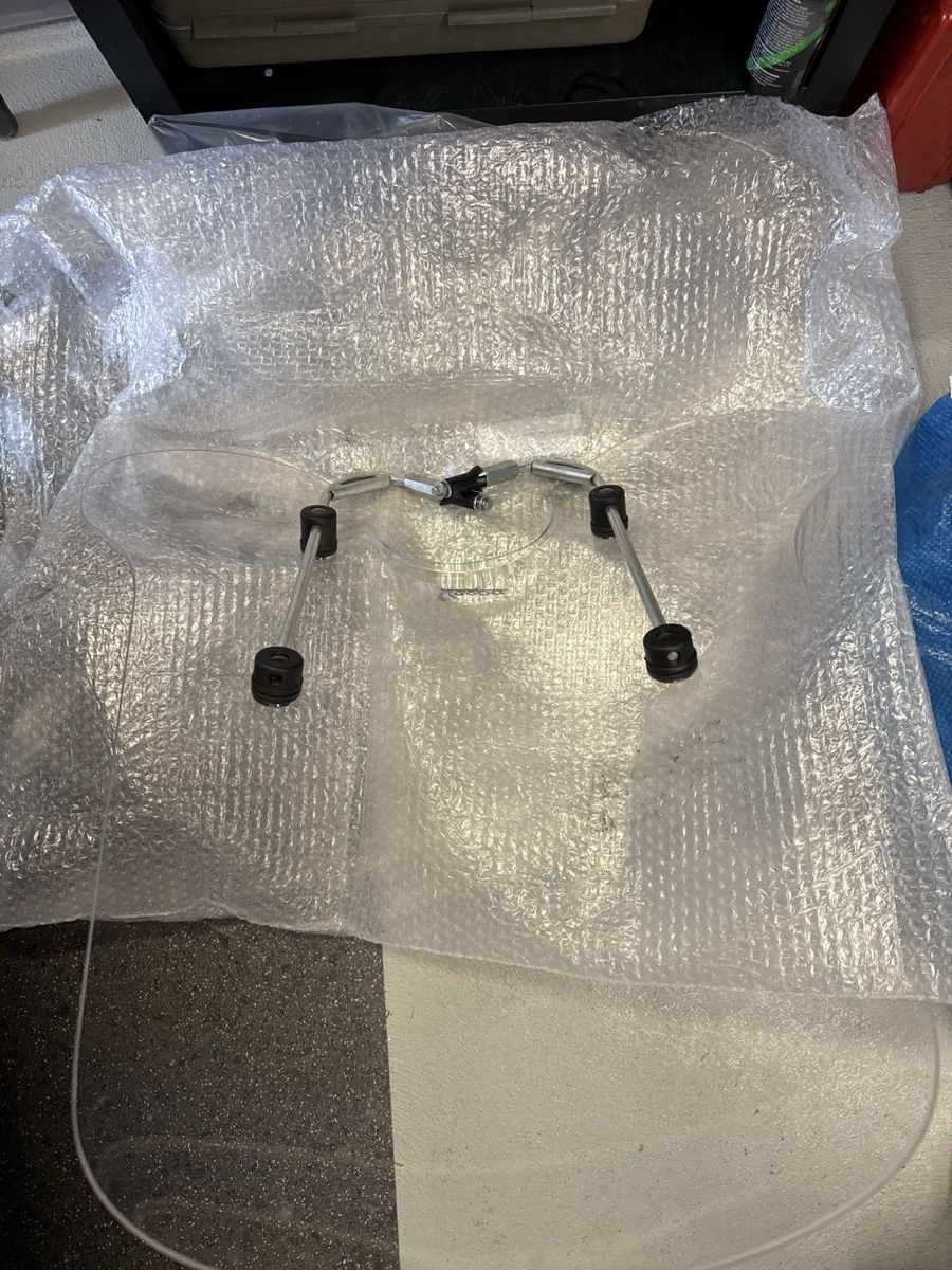 Vespa Parti ricambio per ciclomotori: Vespa GTS 125 Windschild extra Gross – Usato da Kreuzlingen venduto da _lele_ 3