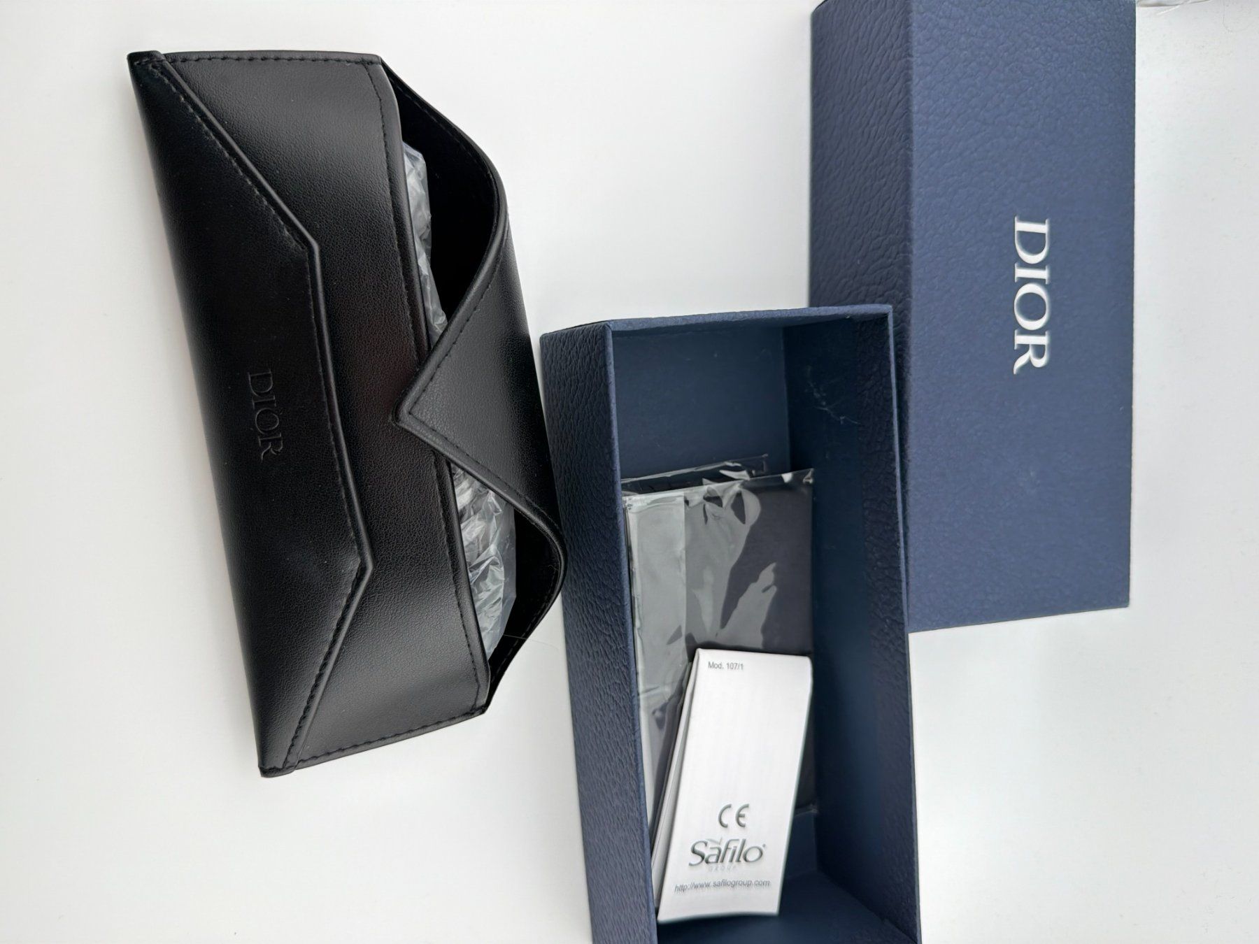 Dior Occhiali & Lenti: Original Dior Sonnenbrille Schwarz mit Etui – Nuovo e nell'imballaggio originale da Riehen venduto da edu_92w7 2
