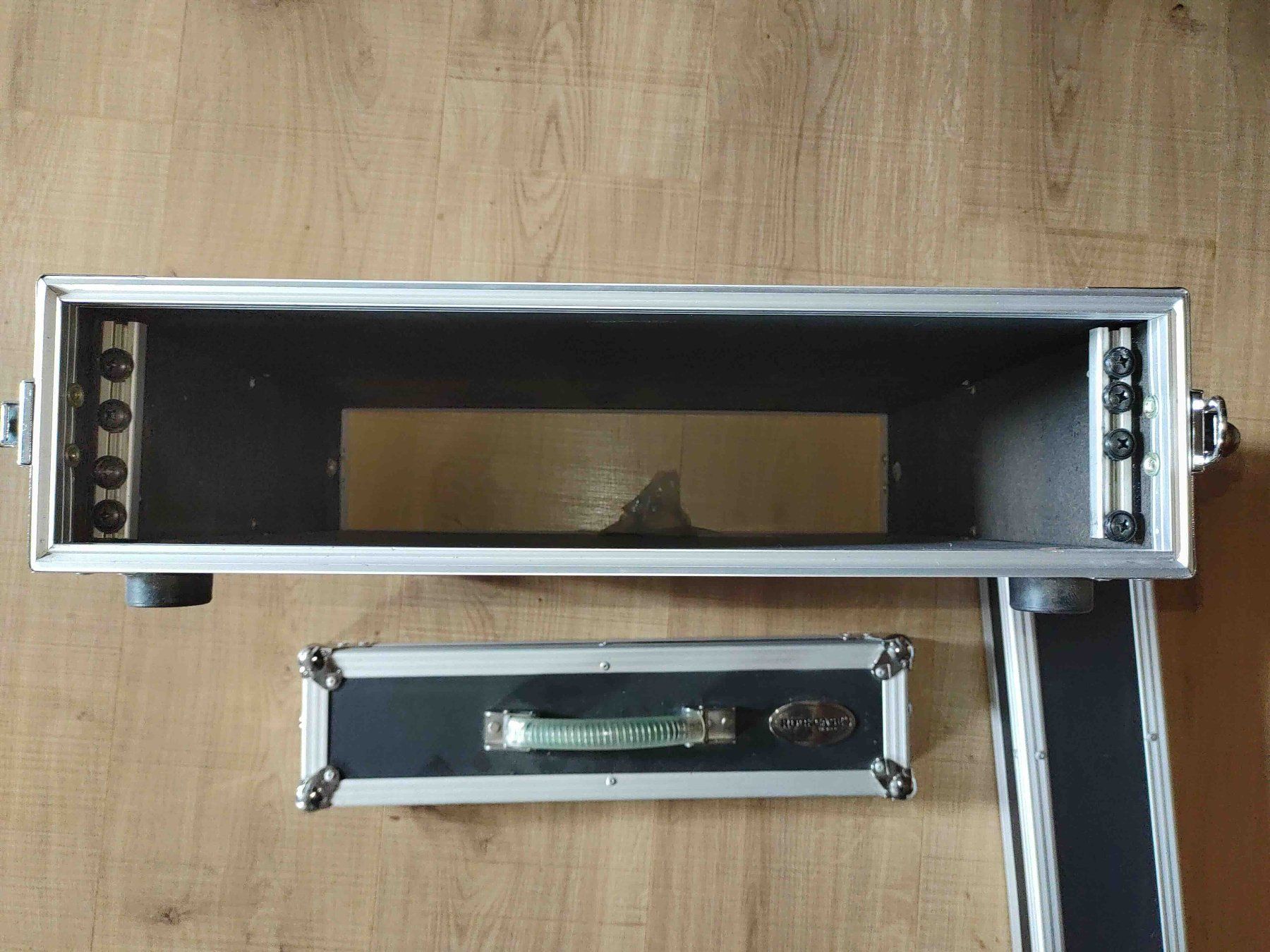 Altri accessori: 2 HE 19" Rackcase, Rockcase by Warwick – Usato da Niederscherli venduto da mudhoneygelb