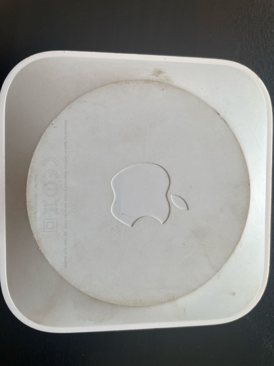 Apple Modem & Router: Apple AirPort Express router wireless – Usato da Lugano venduto da fab_rt7w 3