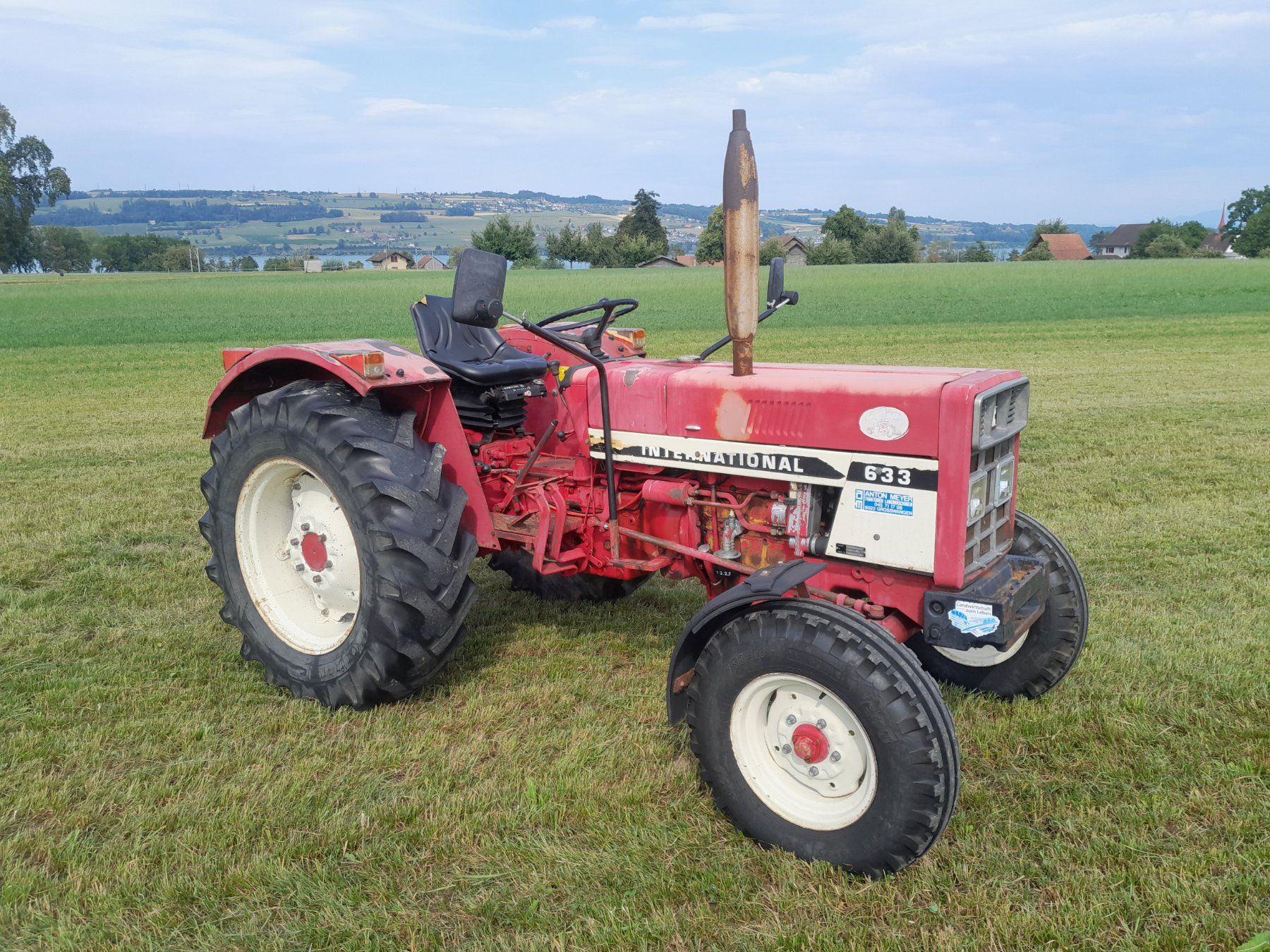IHC Tracteurs: Traktor IHC 633 – D'occasion à Oberkirch LU par terratrac120 1