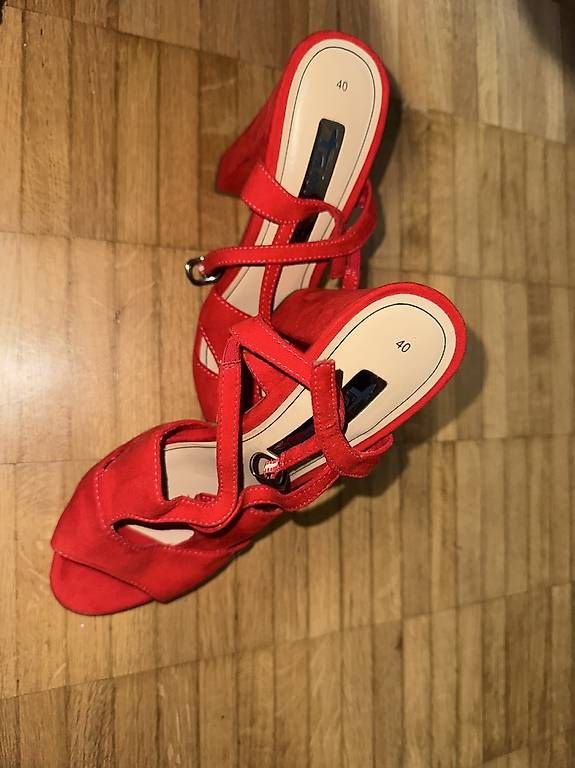 Scarpe da donna: Talon tamaris  – Usato da Lausanne venduto da ahm_9l9k