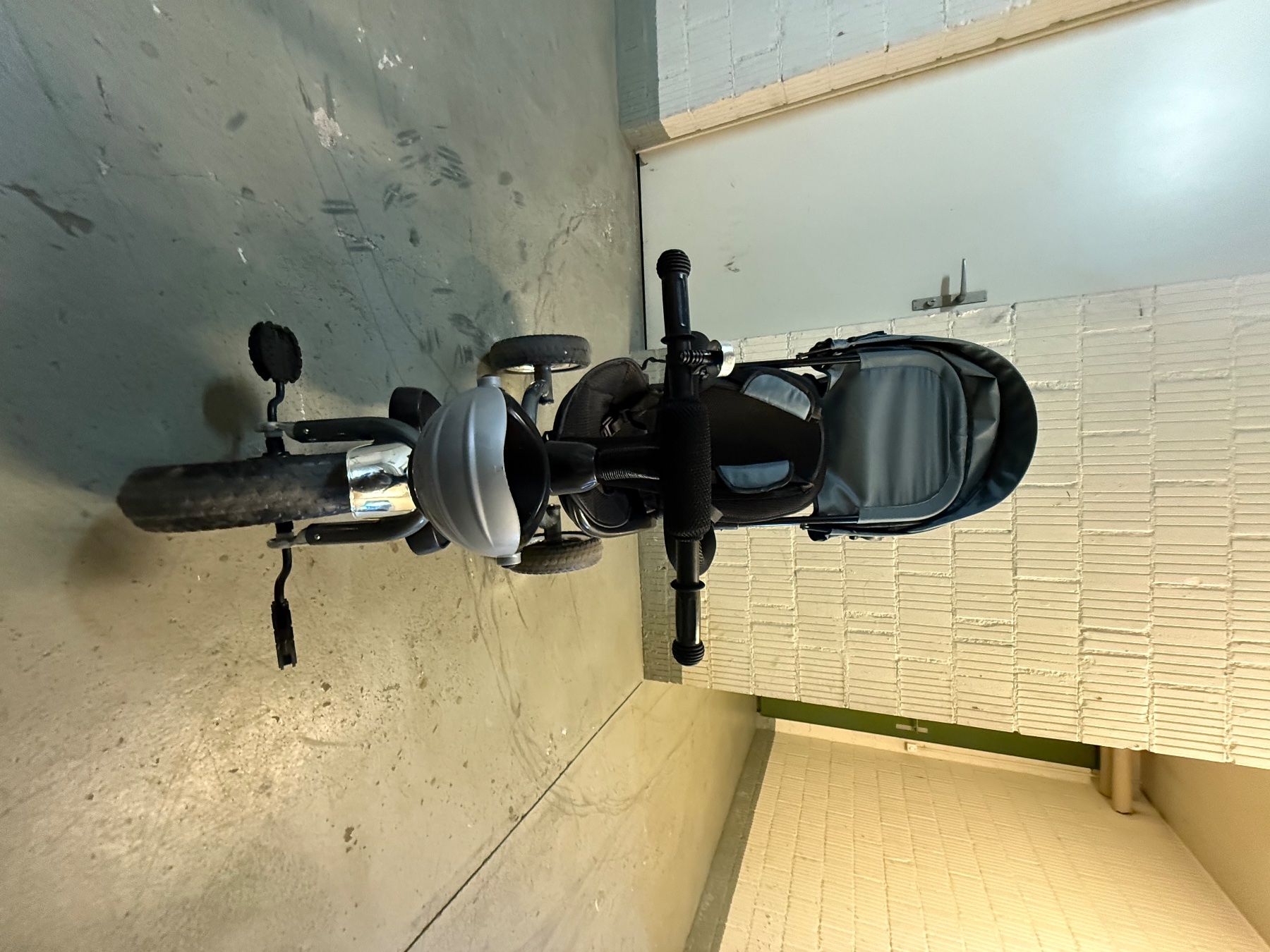 Kinderwagen: Dreirad Kinderwagen ELIA 2-in-1 anthrazit – Gebraucht aus Urtenen-Schönbühl von pya_v76v 2