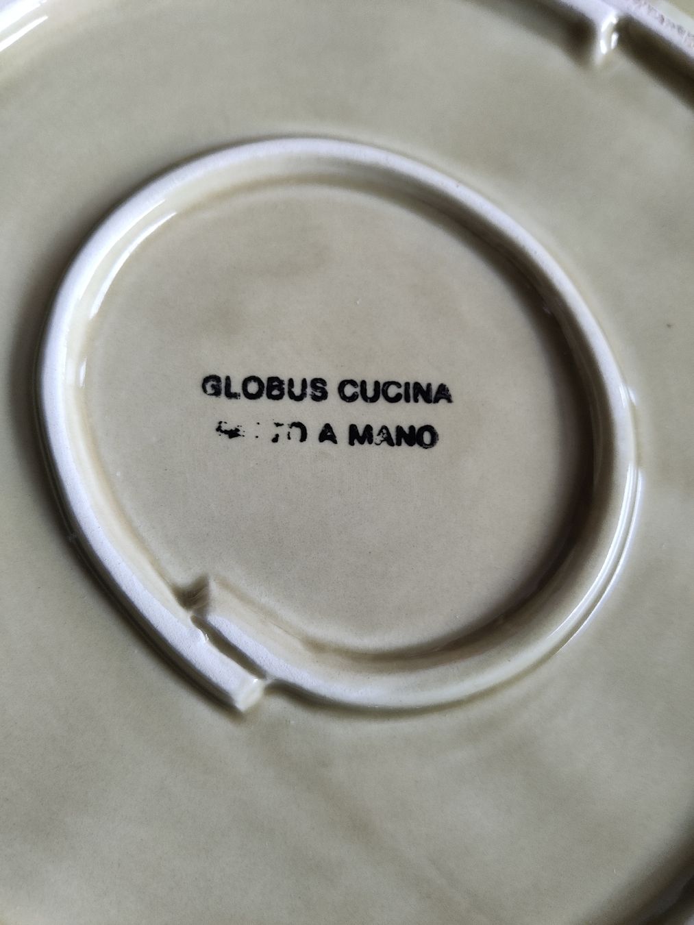 Globus Teller: Lot de 4 assiettes vert sauge - Globus – Gebraucht aus Fribourg von bappenzell 4