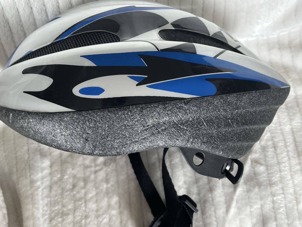 Uvex Caschi: Velohelm – Usato da Uitikon Waldegg venduto da jsc_n88q 2
