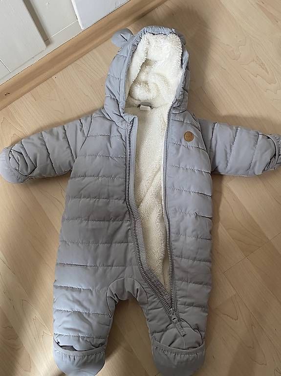 Lotti di vestiti: Kleiderpaket Gr. 74 Mädchen/Jungs – Usato da Winden venduto da lar_dy92 3
