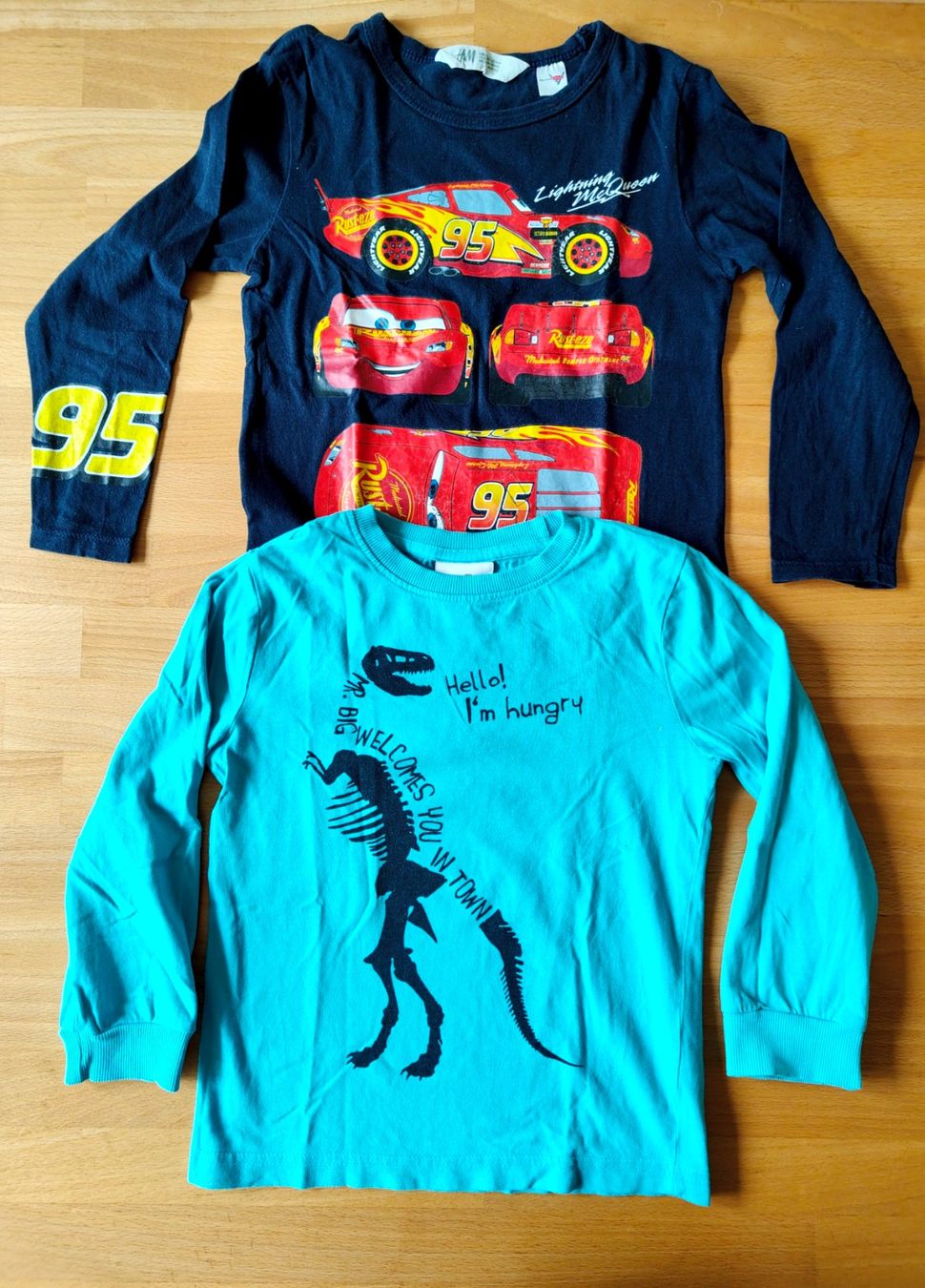 Kleiderpakete & -sets: 2 Pullover dünn Gr.110 – Gebraucht aus Thun von rundumadumli