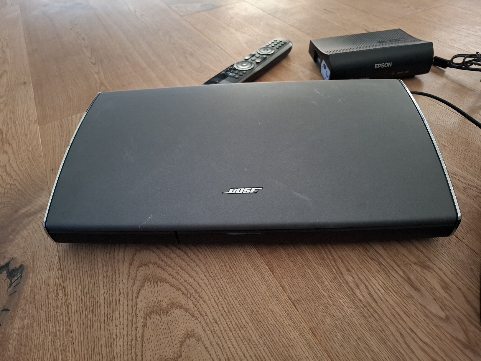 Bose Home Cinema: Bose Heimkino System – Usato da Luzern venduto da nikey01 1