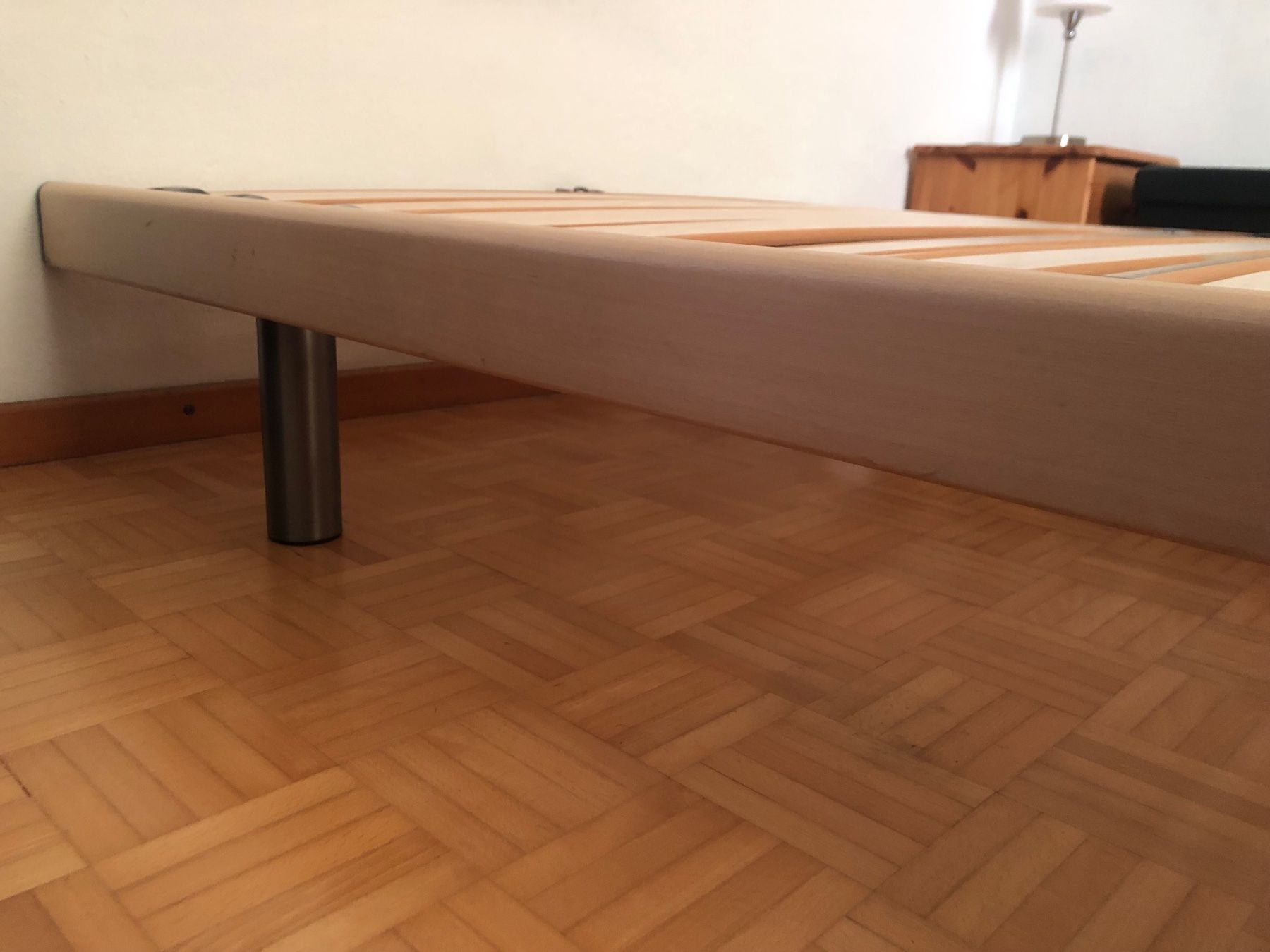Betten: Bettgestell 210x140 – Gebraucht aus Sissach von mar_yw99 1