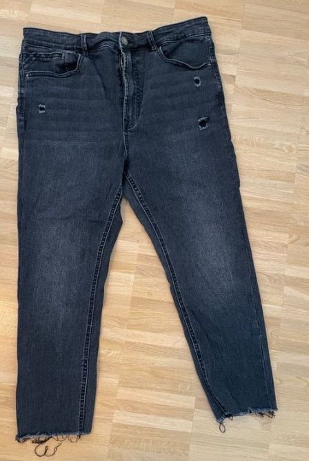 Lotti di vestiti: Kleiderpaket Damenmode, Grösse L-XL – Usato da Niederuzwil venduto da guel28 2