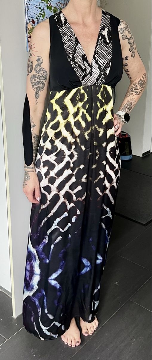 Marc Cain Vestiti: Hochwertiges Sommerkleid – Usato da Chur venduto da Benutzerin8