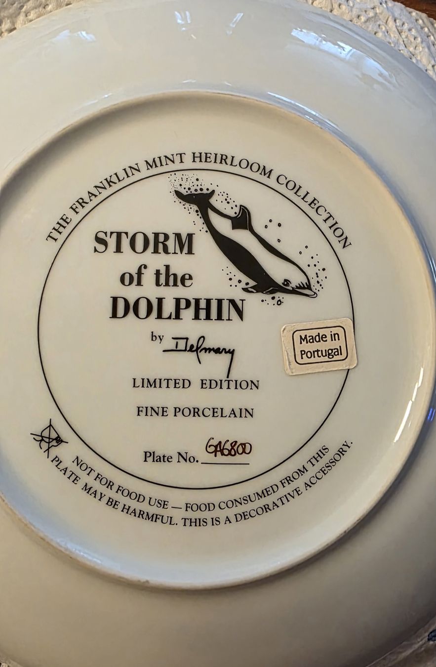 Assiettes: Delphin Teller aus Sammlung – D'occasion à Bäretswil par mar_py98 2